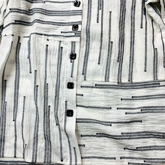 Habitat Tunic Blouse Ruched Collar Mixed Stripes White Grey Travel Button Down - Picture 3 of 10
